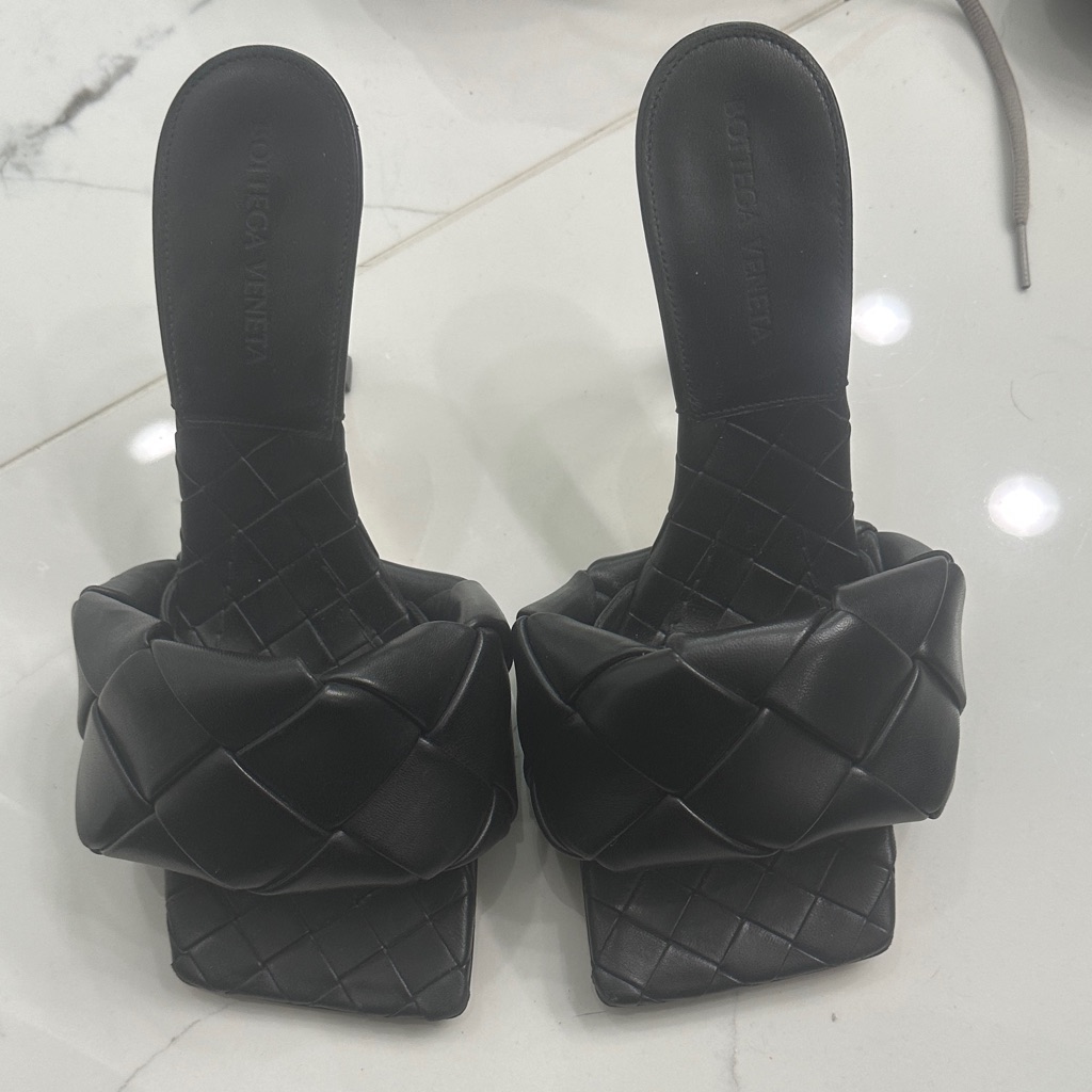 Bottega Veneta Black Woven Heels